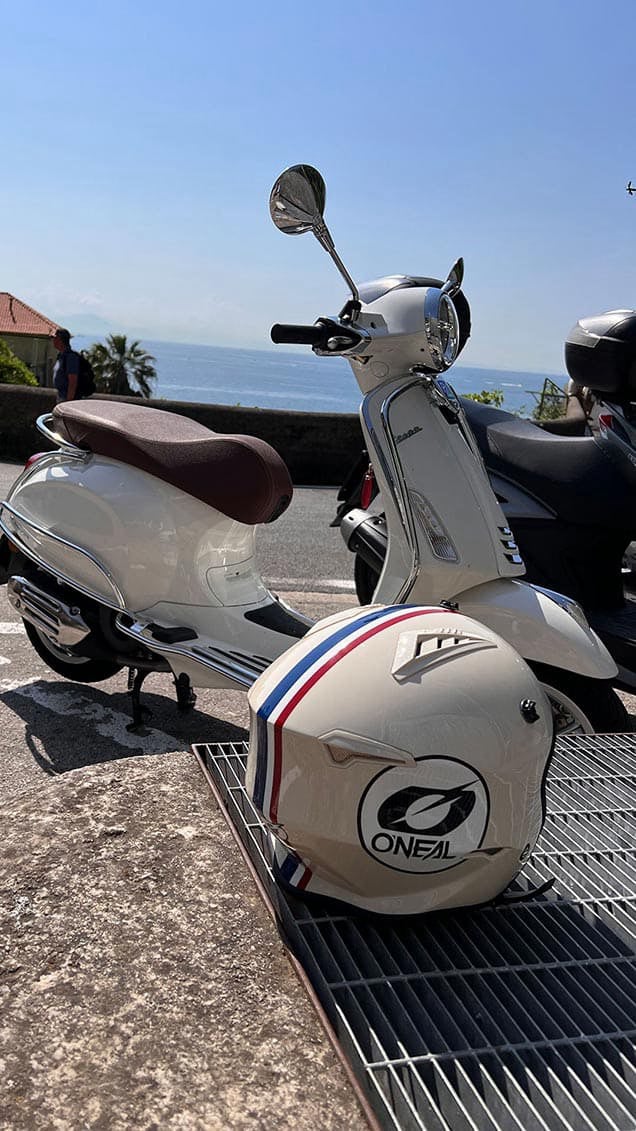 noleggio scooter a Positano